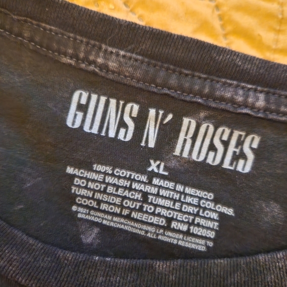 Guns N' Rose's tshirt - Picture 4 of 4